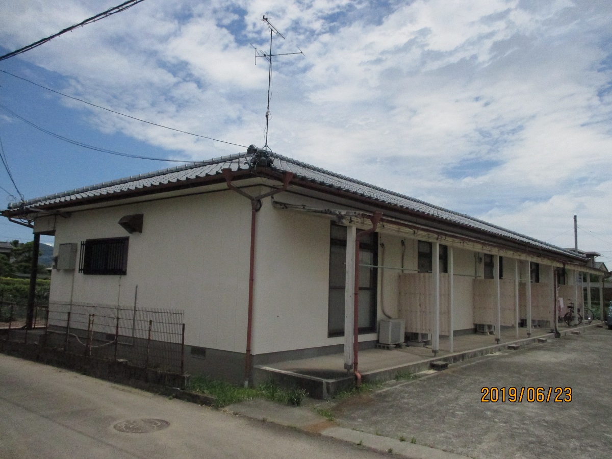 今泉アパート外観南